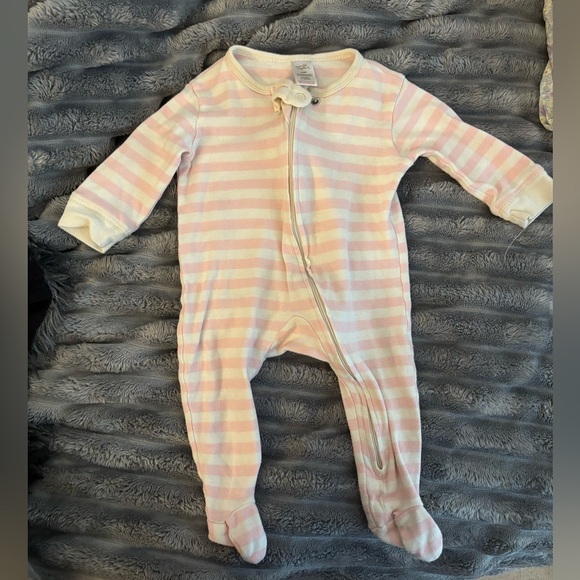 BUNDLE OF BABY GIRLS CLOTHES 3-6months - Picture 11 of 16